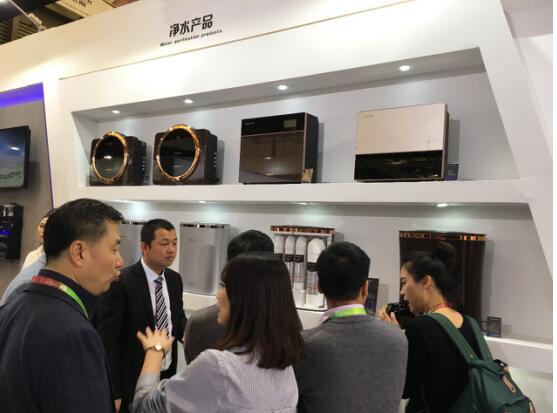 萬和凈水機亮相2017年AWE 深耕健康用水領域1